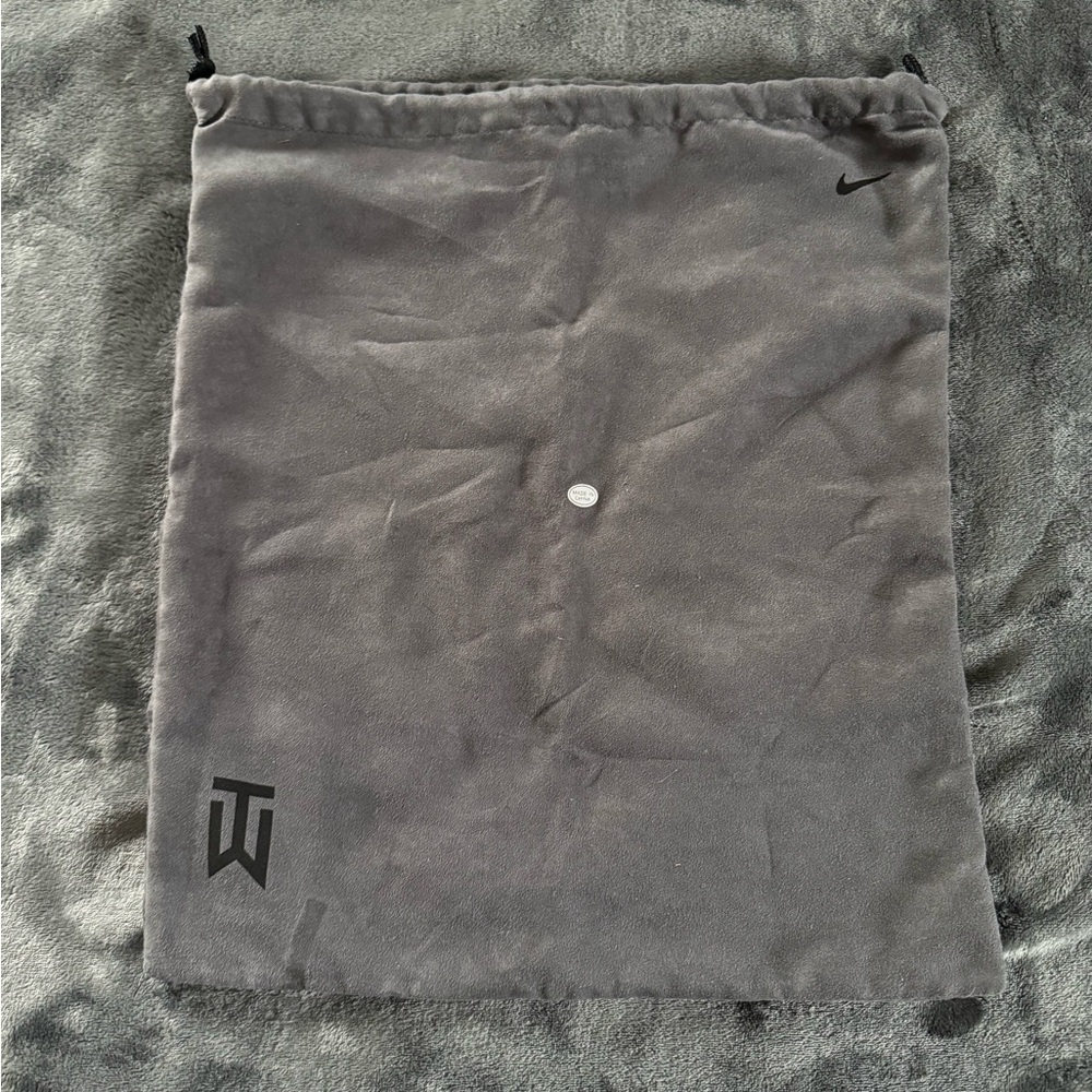 Nike Tiger Woods Golf Shoe Bag